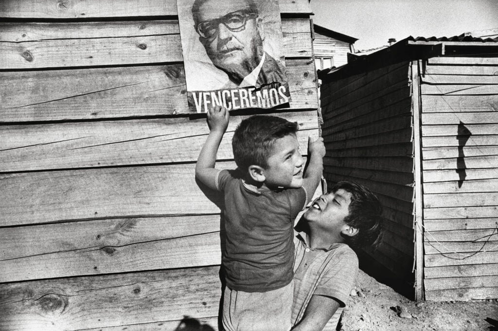 Santiago, Cile, 1970 ©Paola Agosti