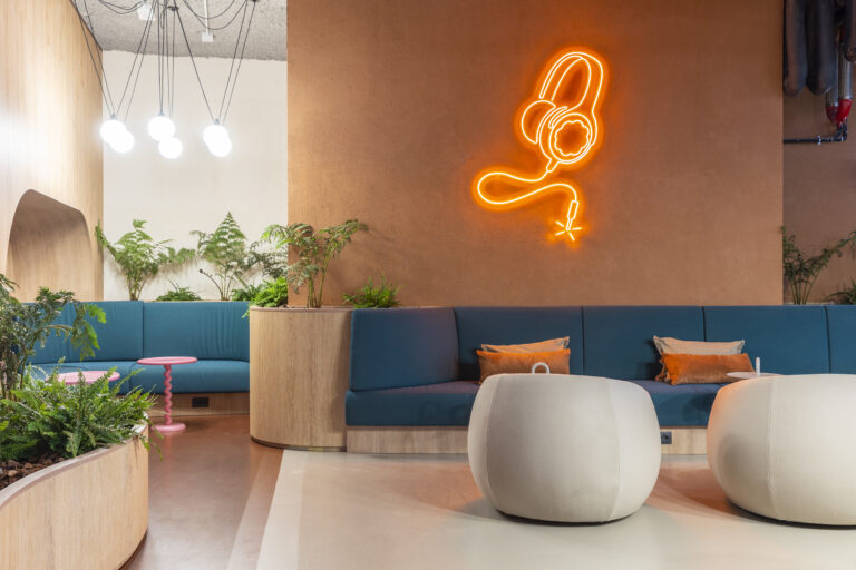 The Social Hub Roma, Spazi lounge e di lavoro