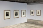 Immagine della mostra “Typologien: Photography in 20th-century Germany”, Curata da Susanne Pfeffer Foto: Roberto Marossi, Courtesy Fondazione Prada, August Sander Menschen des 20. Jahrhunderts [Persone del XX secolo / People of the 20th century] 16 Die elegante Frau [16 La donna elegante / 16 The elegant woman] Industriellengattin, 1939 [Moglie di industriale / Industrialist’s wife] Dame der Gesellschaft, circa 1930 [Donna dell’alta società / Society lady] Frau eines Architekten (Dora Lüttgen), 1926 (stampa degli anni Venti/Trenta / print date 1920s/1930s) [Moglie di architetto (Dora Lüttgen) / Architect’s wife (Dora Lüttgen)] 17 Die Frau im geistigen und praktischen Beruf [17 La donna in attività intellettuali e pratiche / 17 The woman in intellectual and practical occupation] Gymnastiklehrerin, 1925 [Insegnante di ginnastica / Gymnastics teacher] Sekretärin beim Westdeutschen Rundfunk in Köln, 1931 (stampa degli anni Cinquanta / print date 1950s) [Segretaria della Radio della Germania Ovest a Colonia / Secretary at West German Radio in Cologne] Stampe alla gelatina d’argento / 13 Gelatin silver prints © Die Photographische Sammlung/SK Stiftung Kultur – August Sander Archive, Cologne; SIAE, Roma, 2025
