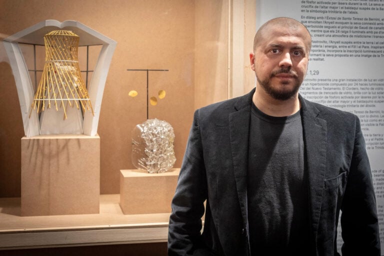 L’artista italiano Andrea Mastrovito vince il concorso per realizzare l’Agnus Dei alla Sagrada Familia di Barcellona