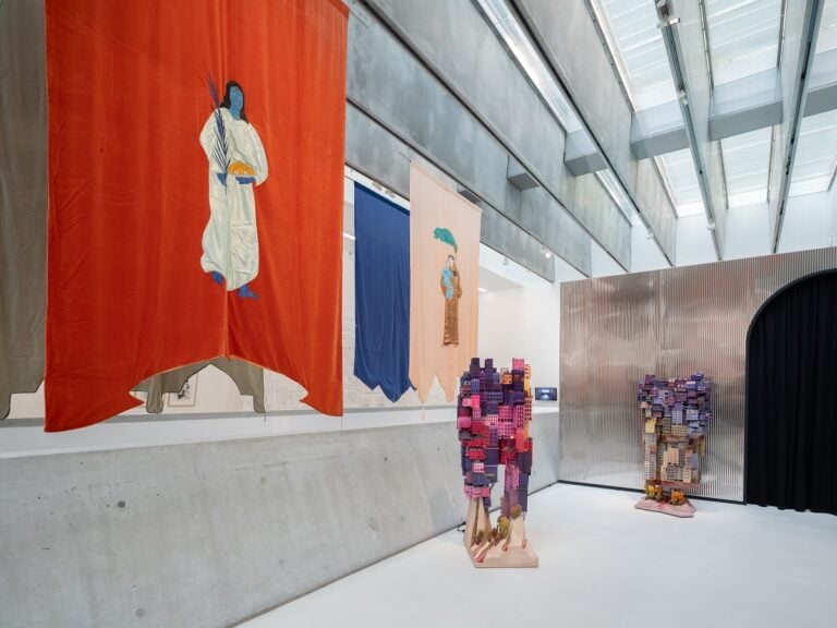 Stop Drawing installation view foto © Vincenzo Labellarte courtesy Fondazione MAXXI