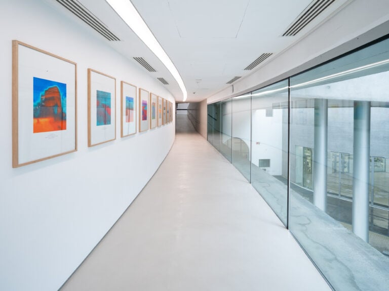 Stop Drawing installation view foto © Vincenzo Labellarte courtesy Fondazione MAXXI