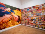 A Roma una mostra racconta gli effetti positivi del colore sulle emozioni. Il curatore è Maurizio Cattelan