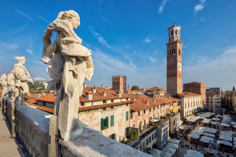 Palazzo Maffei, Foto dalla terrazza di Massimo Ripani