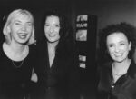 Dobrila Denegri, Marina Abramovic, Stefania Miscetti durante la personale Performing Body, 1997