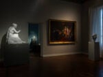 Anna Boghiguian, “The four faces of a man”, GAM, Galleria d’Arte Moderna, Milano, 2025. Courtesy l’artista, Fondazione Henraux e GAM, Galleria d’Arte Moderna. Foto Nicola Gnesi