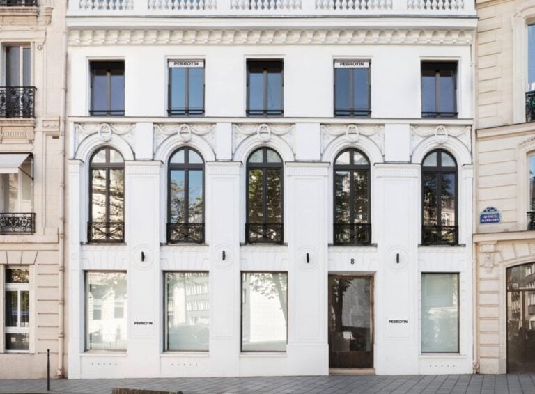 La mega galleria d’arte di Emmanuel Perrotin apre due nuove sedi a Parigi e Dubai 