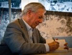 È morto a 89 anni lo scrittore Premio Nobel Mario Vargas Llosa