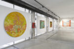 megaartfair2025installationviewlopopolo 4 Ha aperto MEGA 2025 a Milano. Foto e report dalla fiera indipendente