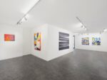 Veduta della mostra "La Felicità Dei Colori. Dorazio, Verna, Casentini. Tre generazioni a confronto" a Milano