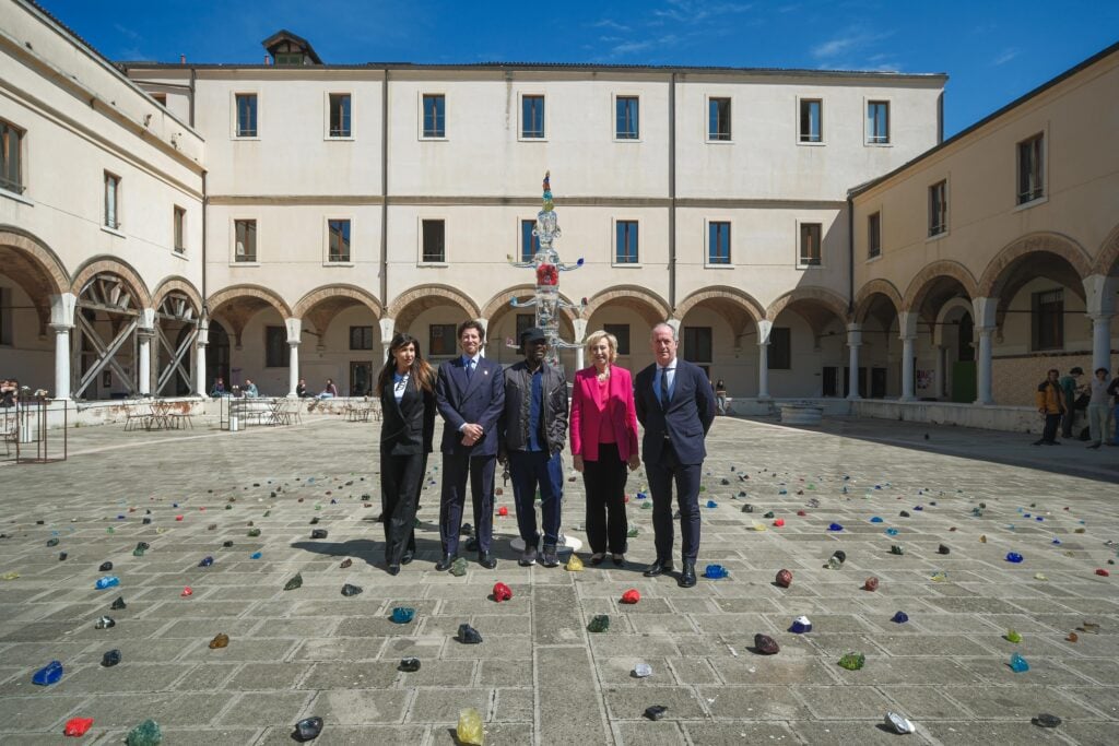 Giorgia Pea (Città di Venezia, cultura: attività teatrali e cinema), Ernesto Fürstenberg Fassio (Presidente di Banca Ifis), Pascale Marthine Tayou (Artista), Letizia Moratti (Presidente di Associazione Genesi) e Luca Zaia (Presidente della Regione del Veneto)