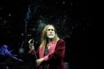 “Lazarus” di David Bowie torna in Italia in versione rock. Ecco qualche consiglio per capire la complessa trama 