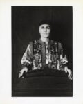 Ritratto di Louise Nevelson, 1973 [Photo: Enrico Cattaneo. Courtesy Gió Marconi, Milano]
