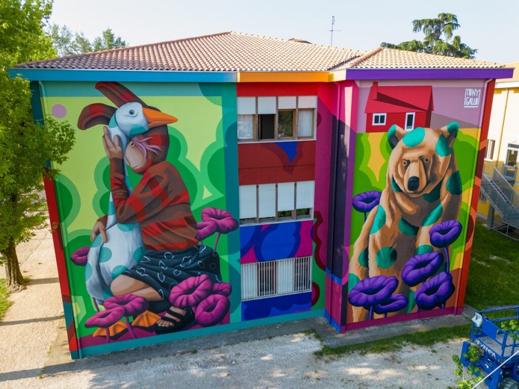 12 tony galloscuola secondaria falconettopadovasuper walls 2023ph credit mirco levorato 1200x900 1 Festival culturali in Italia a fine maggio 2025: Late Spring Music, Utopian Hours, Roma Summer Fest