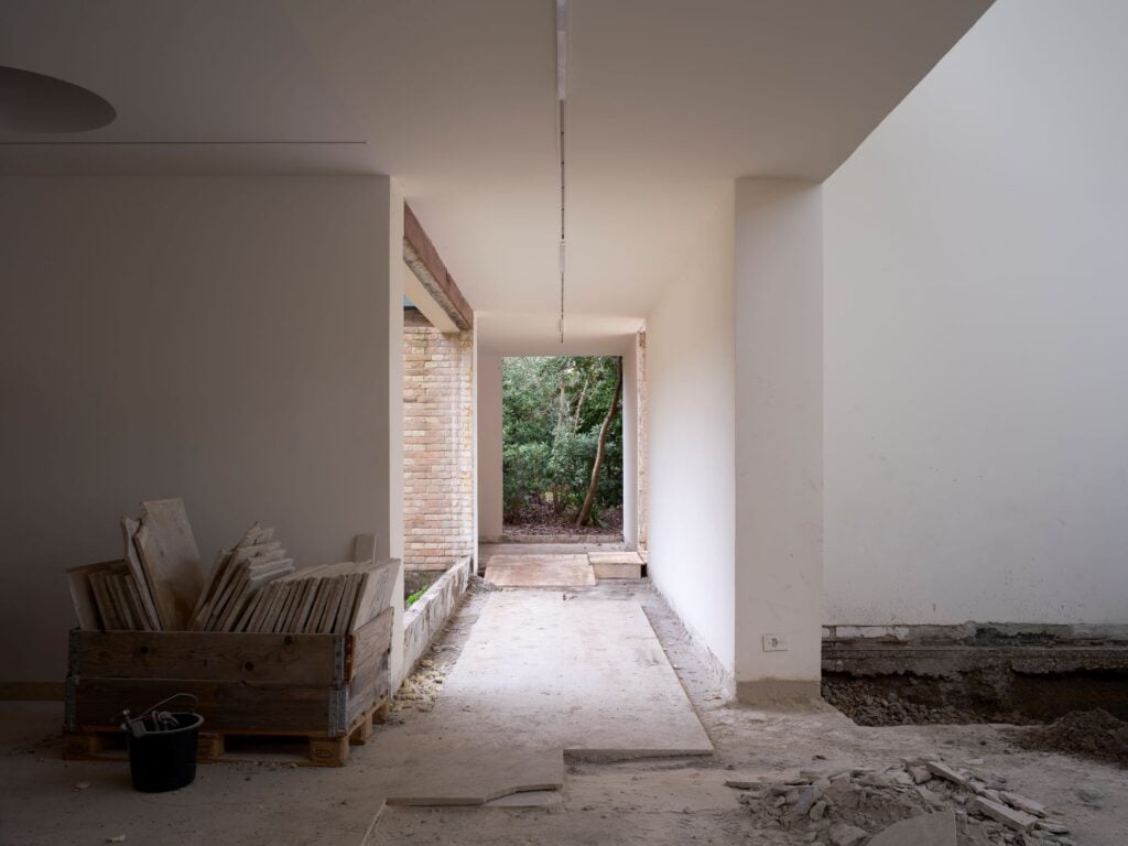 Build of site, Danish pavilion - Biennale Architettura 2025, work in progress. Photo Phhampus berndtson