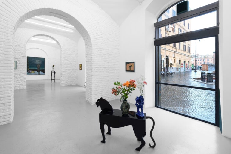 Thomas Braida, Tacciono i Fiori, 2025, installation view at Monitor Rome Ph: Giorgio Benni Courtesy the Artist and Monitor Rome, Lisbon, Pereto (AQ)