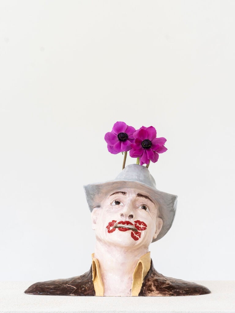 Stefania Carlotti Summer Kisses, Winter Tears n. 3 2025 glazed ceramic, flowers 34 x 48 x 29 cm / 13.4 x 19 x 11.4 in