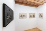 Arnaldo Pomodoro, De-rive, installation views Genova ABC-ARTE, Milano, 2025