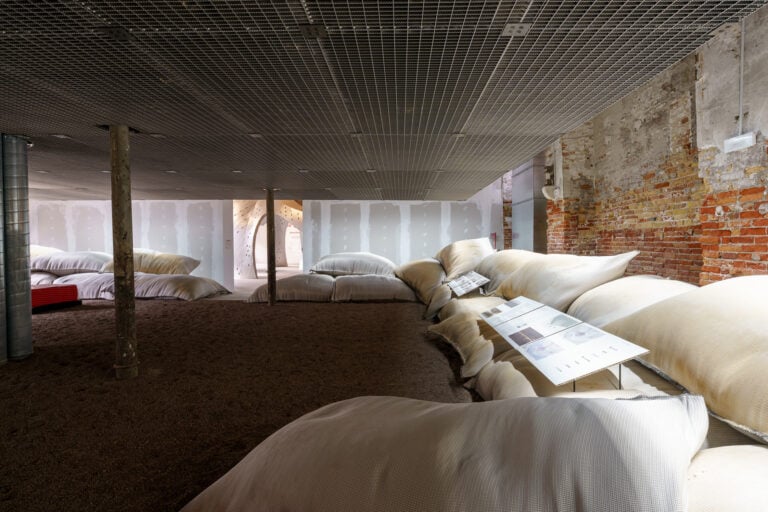 Pavilion of BAHRAIN (KINGDOM OF), Heatwave. Foto Andrea Avezzù Courtesy La Biennale di Venezia