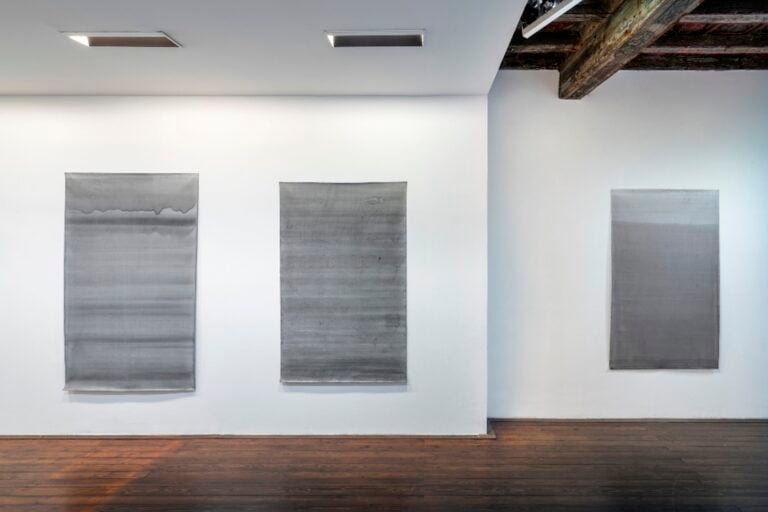 Carlo Guaita, Maree, 2025, installation view at Galleria Il Ponte, Firenze Photo Ela Bialkowska OKNO Studio. Courtesy Galleria Il Ponte