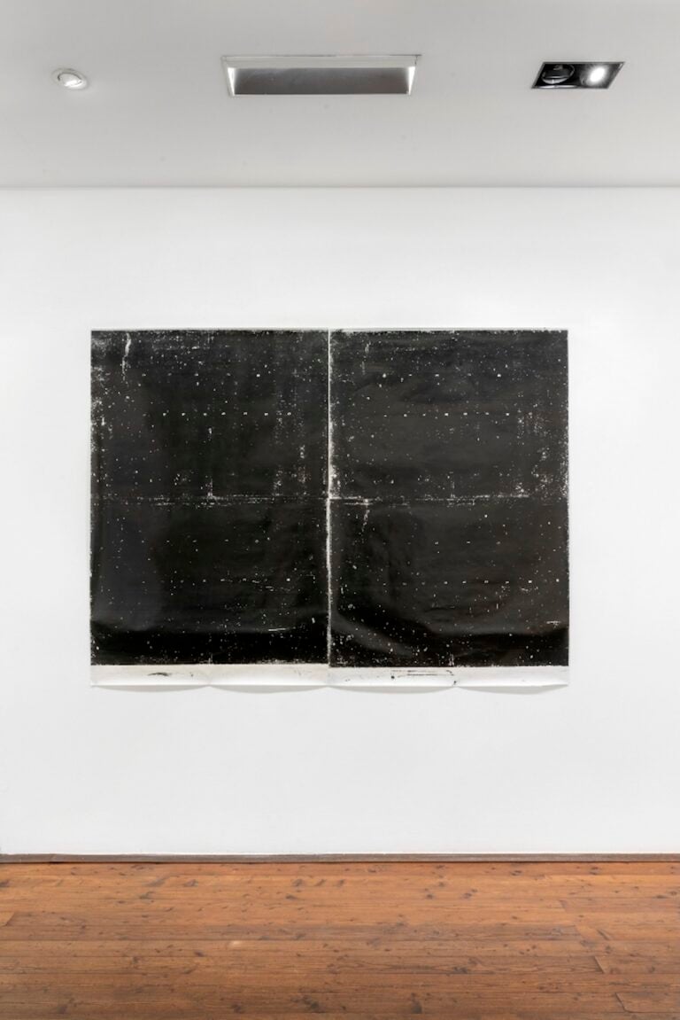 Carlo Guaita, Maree, 2025, installation view at Galleria Il Ponte, Firenze Photo Ela Bialkowska OKNO Studio. Courtesy Galleria Il Ponte