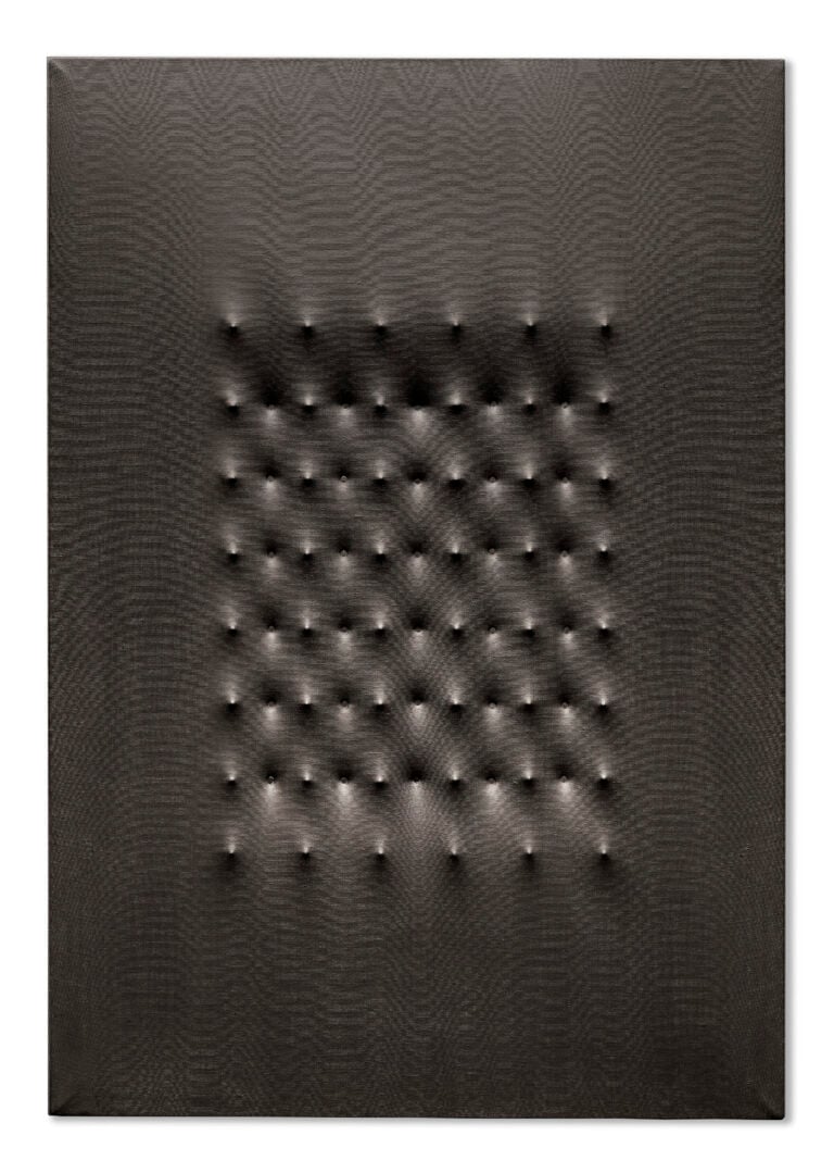 Enrico Castellani, Superficie nera n. 3, 1964. Courtesy Christie's Images Limited 2025