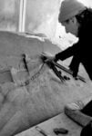 Enzo Cucchi al lavoro