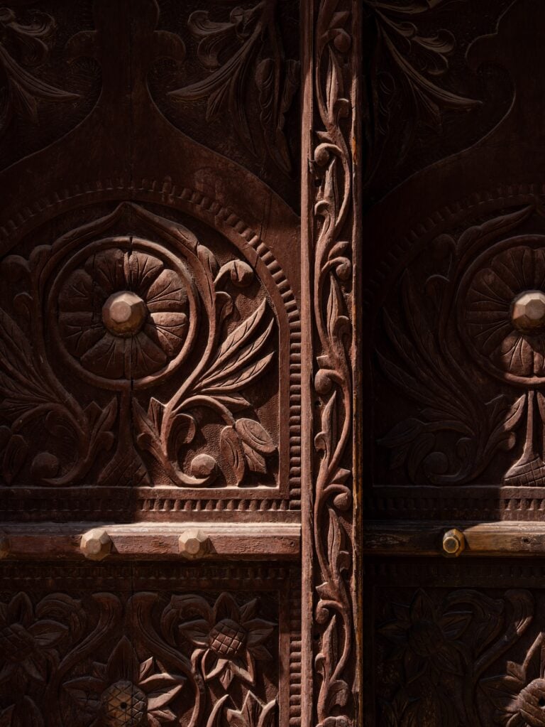 Floral patterns motifs, elements of inspiration for the Omani Pavilion space and design