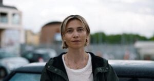 È come sembra: lo spot contro la violenza sulle donne trasmesso ad ogni concerto. Il video