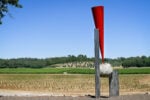 Francia Commanderie de Peyrassol Keiji Uematsu, Floating Red Form, 2005, courtesy Keiji Uematsu and Peyrassol, (c) C. Goussard