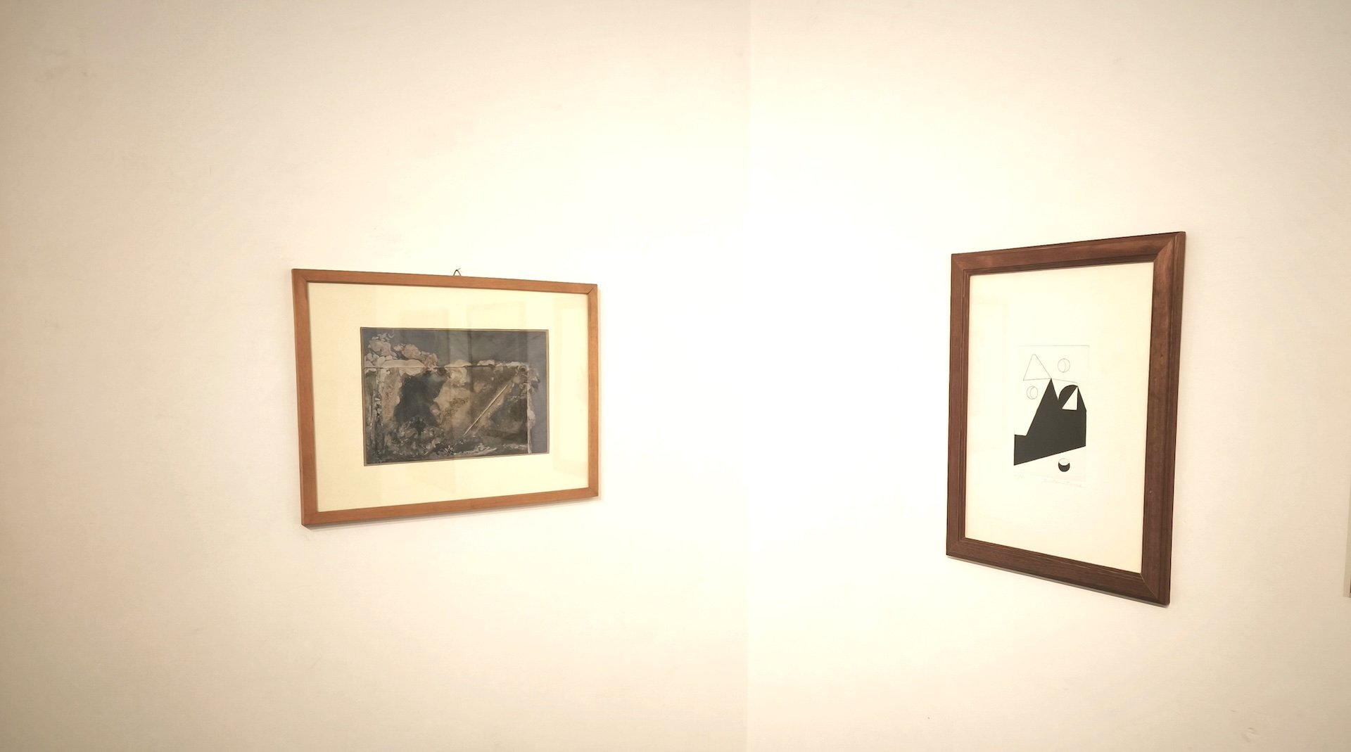 Gianni Baretta e il Triangolo Nero. Quadrati di ordinaria malia, installation view at BLOCCO 13, Roma, 2025