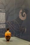 Il vaso con Odisseo e il caprone di Polifemo, Collezione Panitteri, Museo Griffo. Ph. Angelo Pitrone
