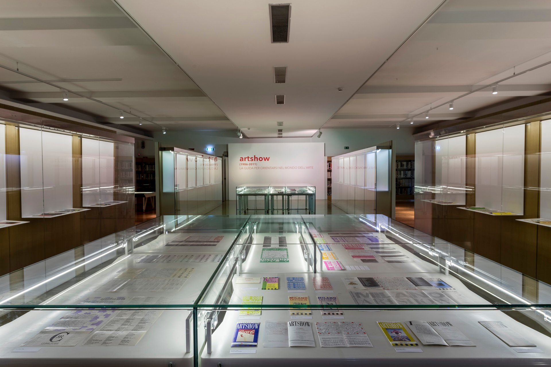 https://www.artribune.com/wp-content/uploads/2025/05/in-primo-piano-il-primo-periodo-e-il-passaggio-da-milano-artshow-ad-artshow-foto-studio-marco-bertoli.jpg