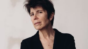 La super architetta che vince la Biennale a Venezia, cura super mostre a Roma ma a Milano ha i suoi progetti bloccati da anni