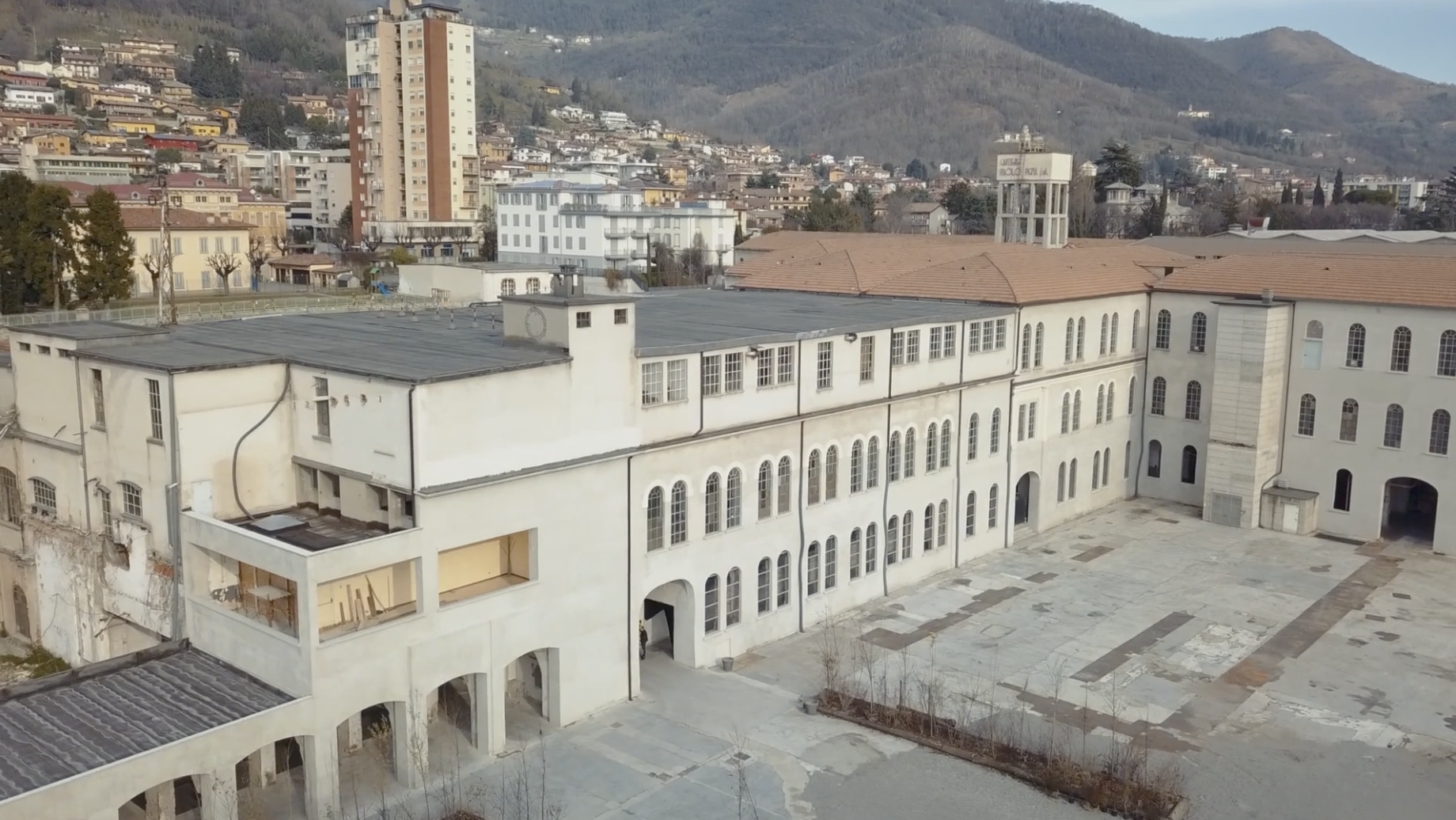 https://www.artribune.com/wp-content/uploads/2025/05/lex-cartiera-pigna-di-alzano-lombardo.png