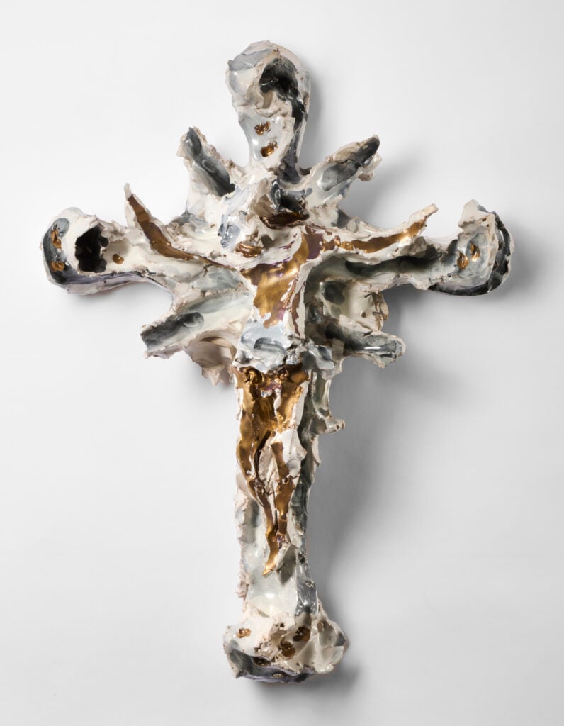Lucio Fontana, Crocifisso, 1952. Courtesy Il Ponte Casa d'Aste