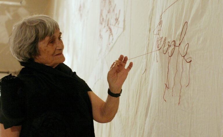 A New York la grande installazione di Antonio Marras per la mostra dedicata a Maria Lai 