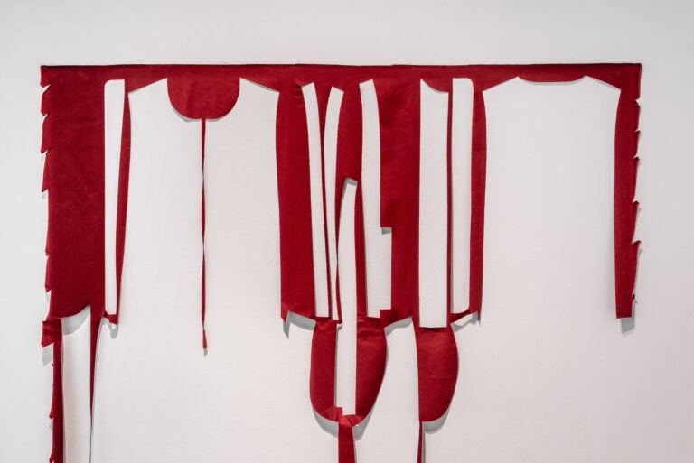 Marion Baruch, Un passo avanti tanti dietro, Palazzo Strozzi, Firenze, 2025. Photo Leonardo Morfini