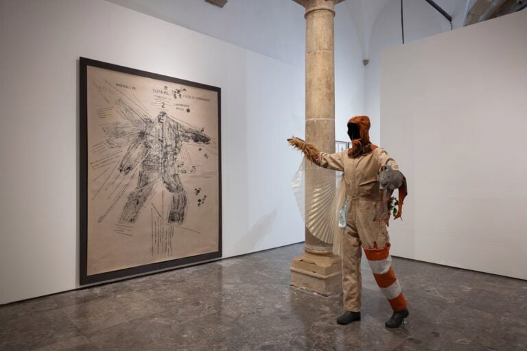 marzia migliora minuto mantenimento exhibition view palazzo abatellis palermo 2025 ph fausto brigantino 2 Il progetto sociale di Marzia Migliora a Palermo. In dialogo con il Trionfo della Morte