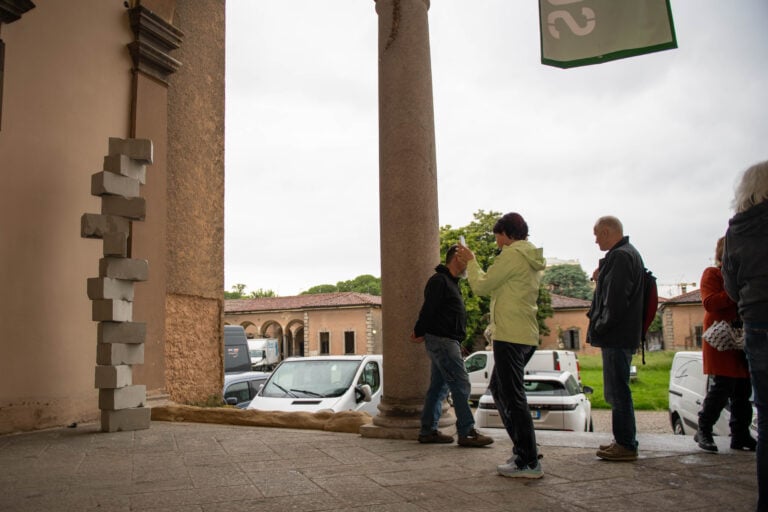 Milano Scultura2025 Villa Bagatti Valsecchi, Davide Dall'Osso. Courtesy Stazione Art contemporary