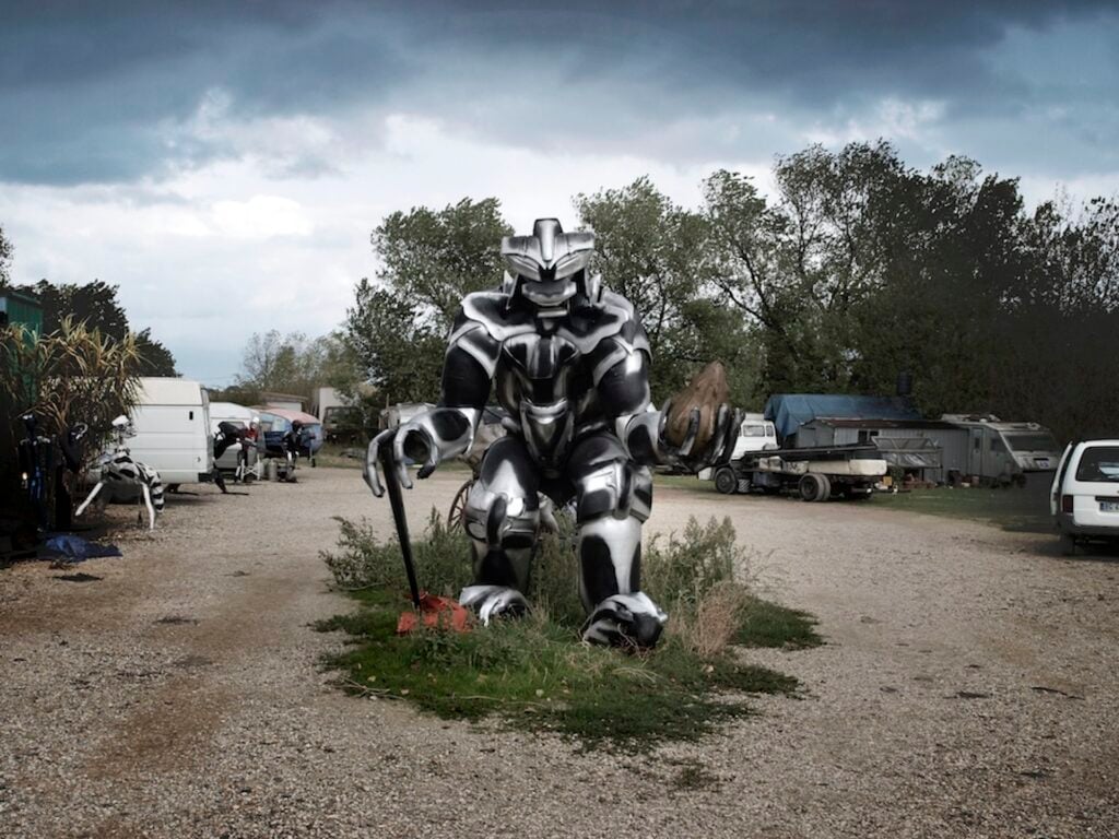 La storia di Mutonia: il villaggio di sculture steampunk in Romagna rischia lo sgombero