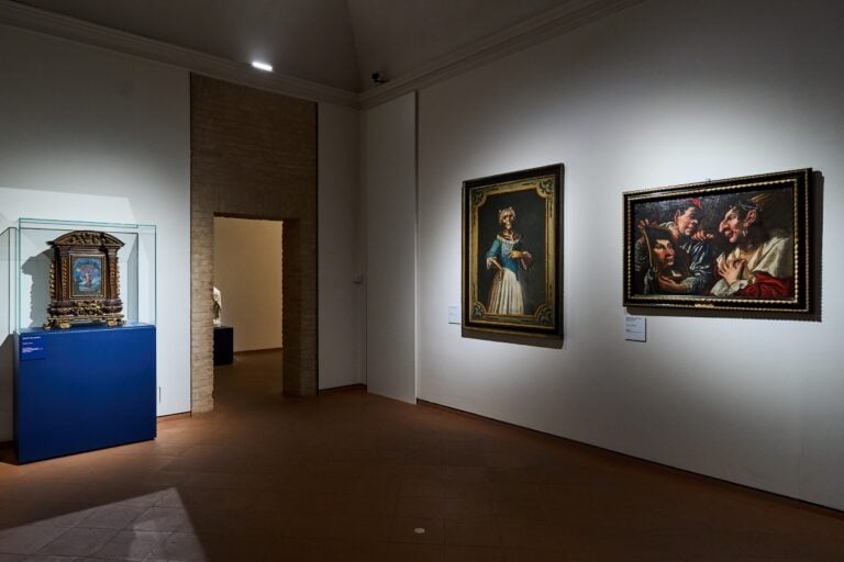 Nello specchio di Narciso. Il ritratto dell’artista, installation view Forlì, 2025 2
