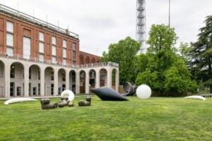 Triennale Milano amplia la collezione d’arte contemporanea con l’aiuto di Gucci