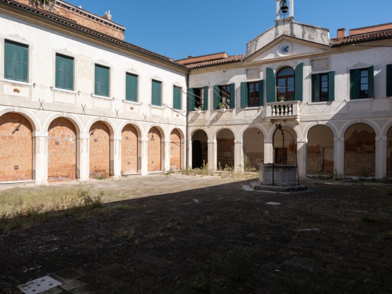 OSA - Osservatorio Sant'Anna (assemblee e interni chiesa). Credits photo chiesa Giacomo Bianco. Photo assemblee Sabrina Morreale