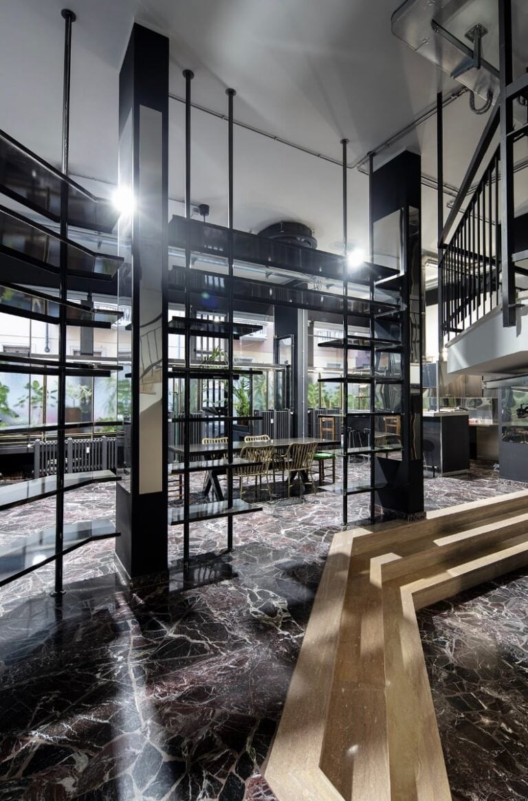 Ottofinestre spazio espositivo a Torino
