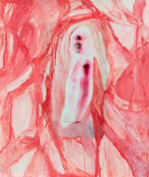 Özlem Altin - holding containing