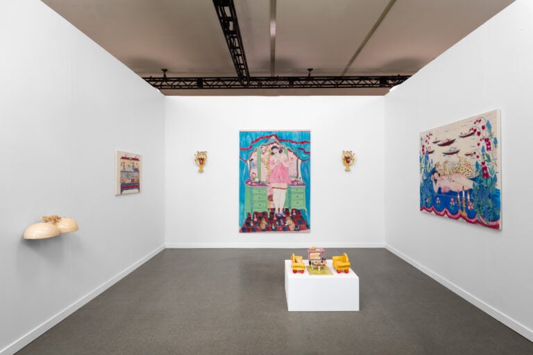 p420independent new york 2025 installation view phspellion di persano 0g7a2268m Frieze, TEFAF, Independent. Ecco come sono andate le vendite alle fiere d’arte di New York