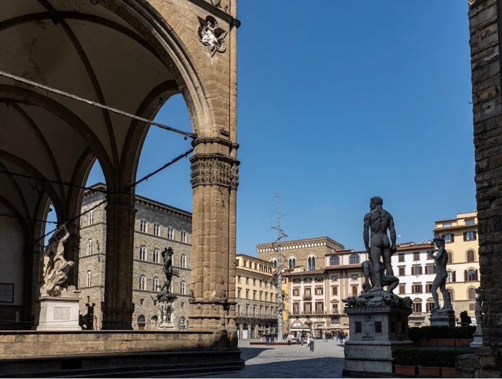 L’arte in piazza: vizi privati e pubbliche virtù dell’arte pubblica