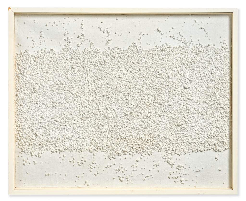 Piero Manzoni, Achrome, 1962. Per gentile concessione di Christie's Images Limited 2025
