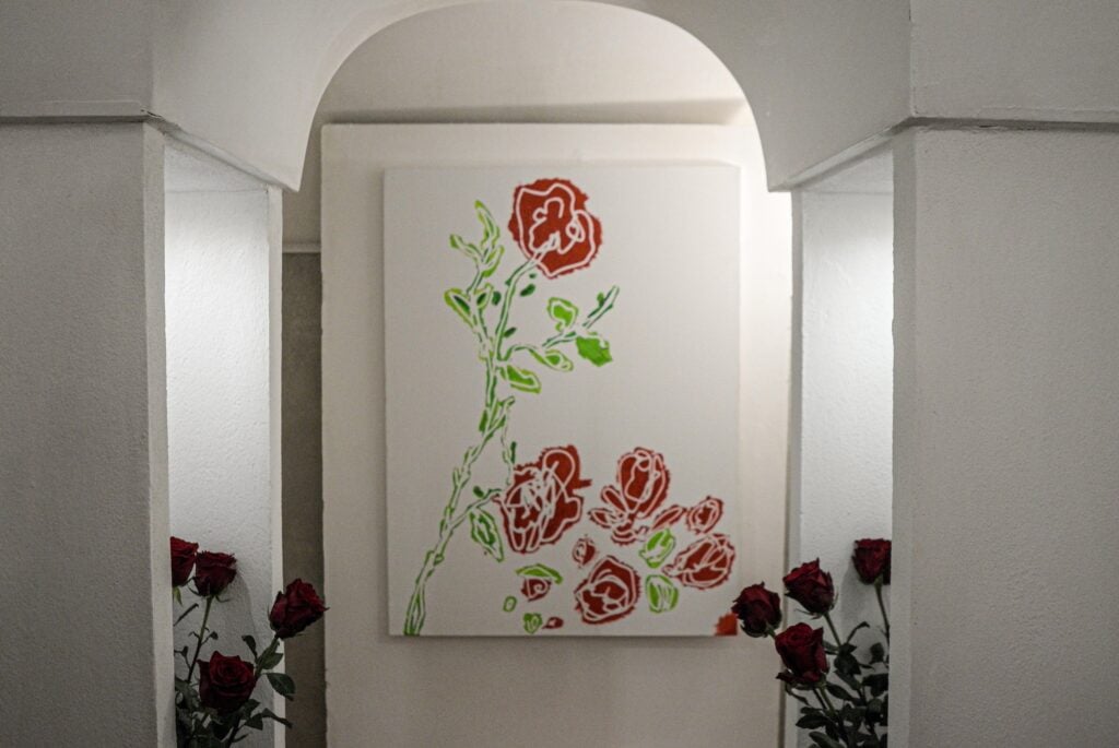 Nei sotterranei di un palazzo storico di Roma una mostra sul rapporto uomo-natura